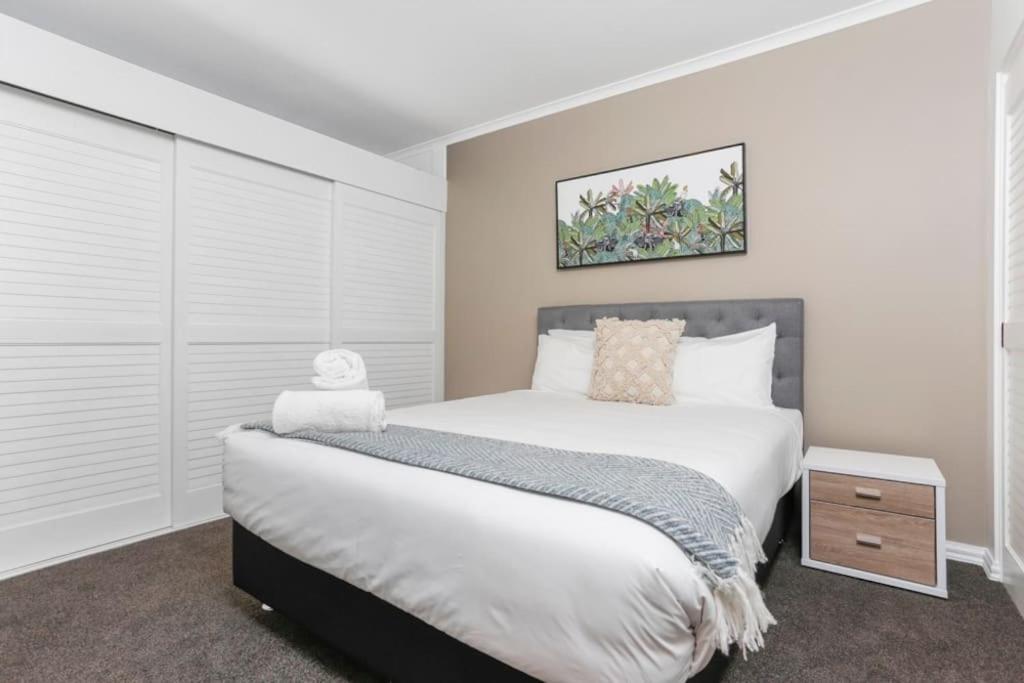 Newly Refurbished Waterfront Apartment! 3320 Auckland Bagian luar foto